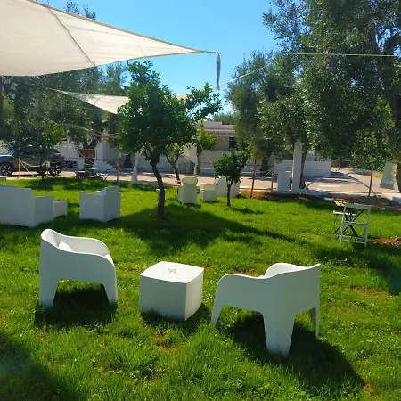 Le Case Di Nettuno فندق ماتيناتا